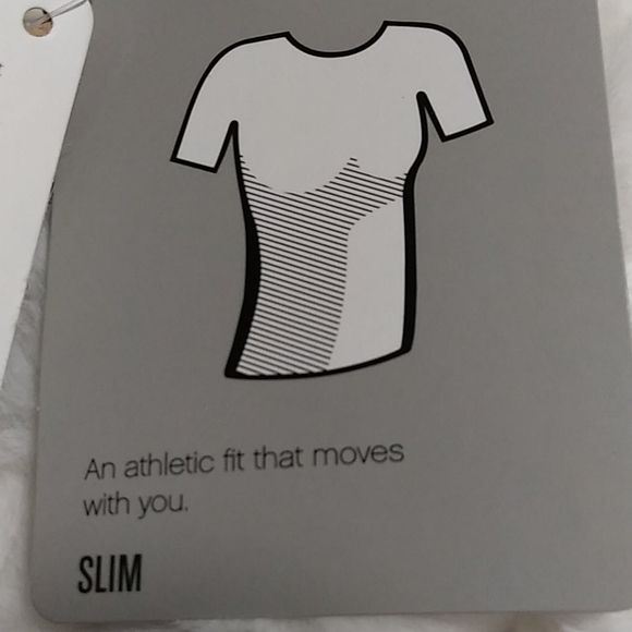 🆕🌠 Reebok training shirt large in bougainvillea - Picture 8 of 12